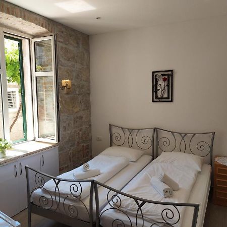 Apartment Meri Split Exterior photo