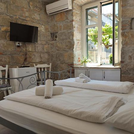 Apartment Meri Split Exterior photo