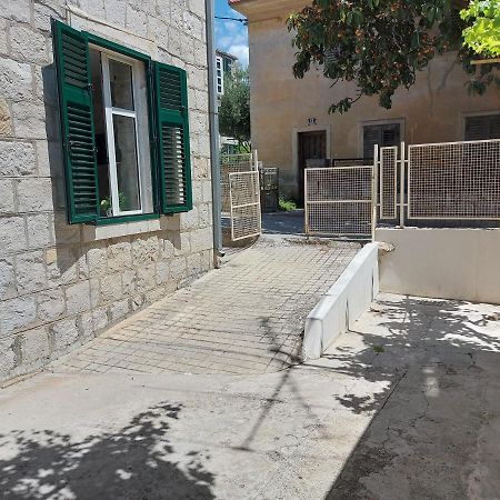 Apartment Meri Split Exterior photo